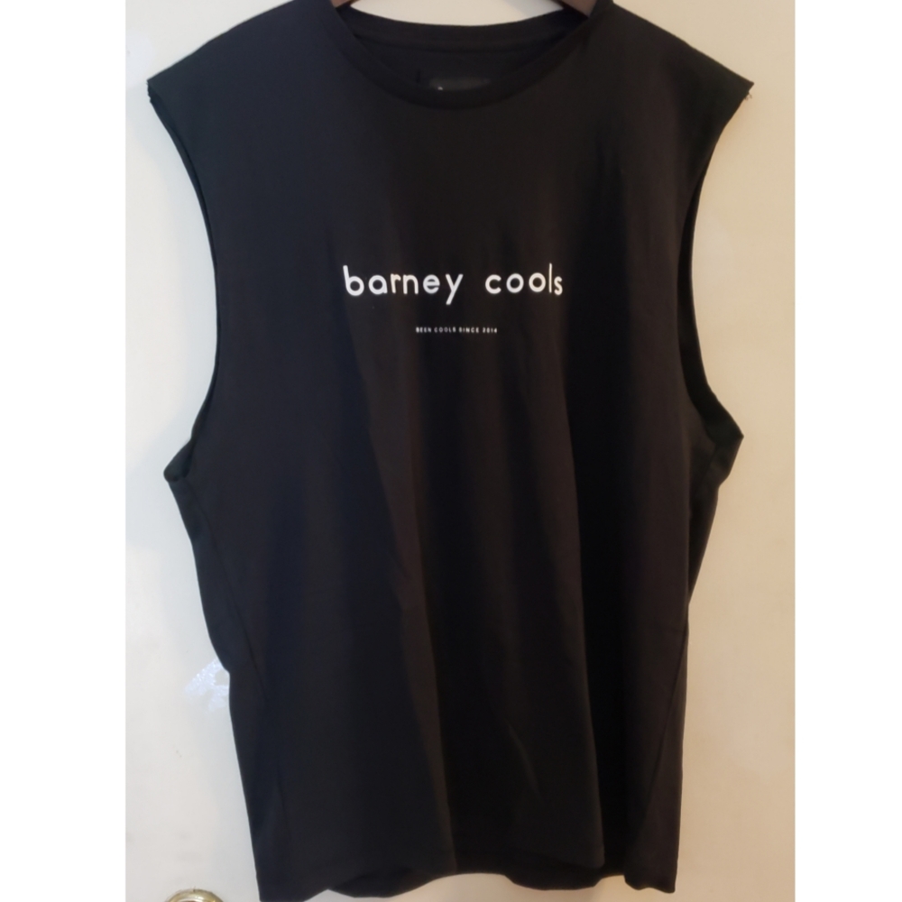 NWOT Barney Cools Sleeveless Muscle Tee Tank Top